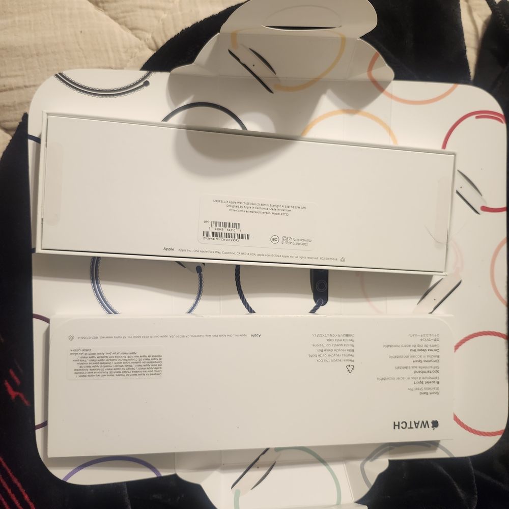 EMPTY Apple Watch Box. - Picture 4 of 6